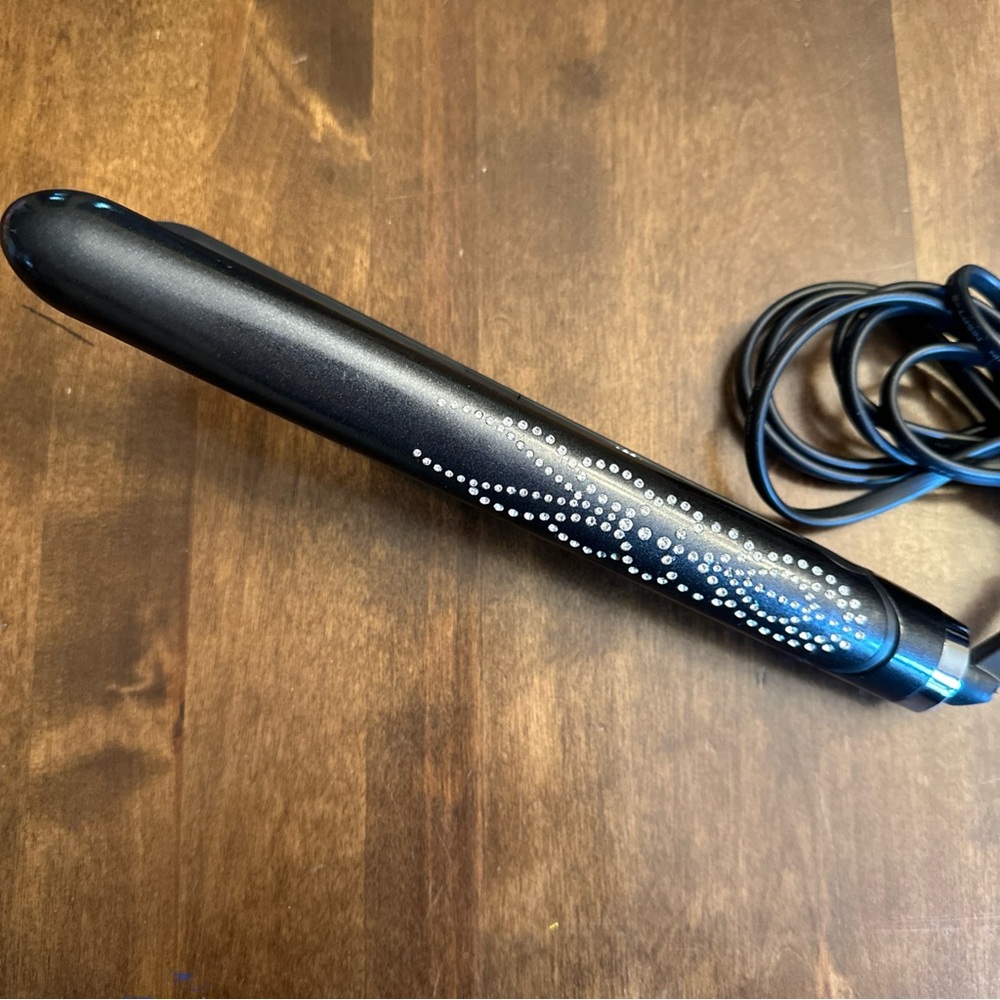 Ion Flat Iron‎ Hair Straightener Rhinestone Jewels Bling Flashy Stylist